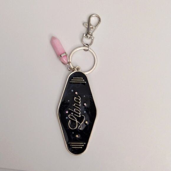 Retro Hotel Key Mystical Gem Zodiac Keychain - Libra- NWT - Picture 1 of 5